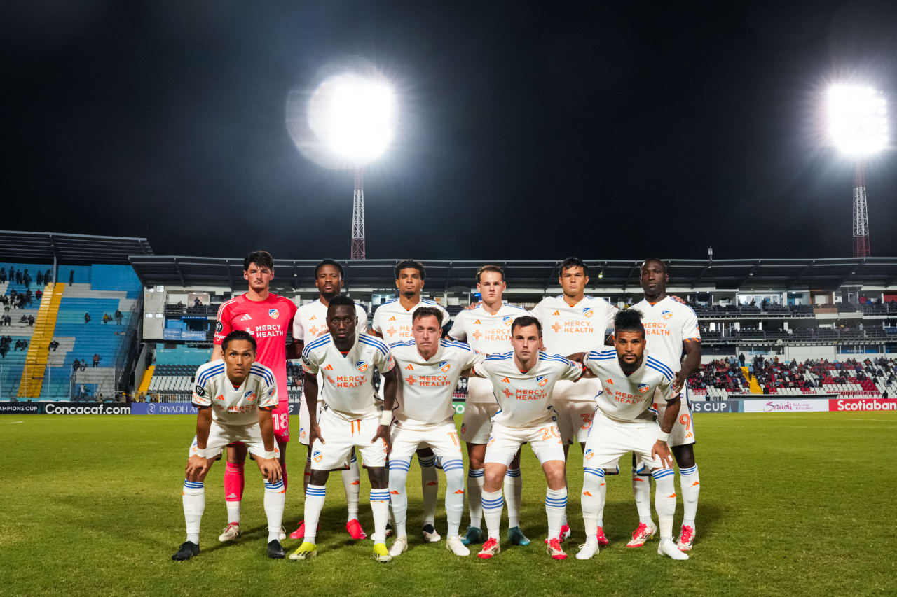 TEGUCIGALPA, HONDURAS - FEBRUARY 19: FC Cincinnati during a Concacaf Champions Cup match against FC Motagua on February 19, 2025 at Estadio Nacional in Tegucigalpa, Honduras.