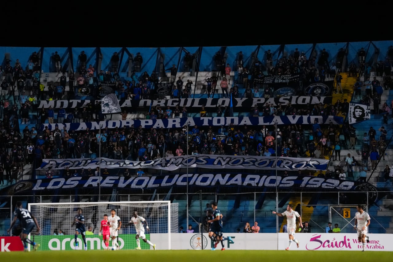 TEGUCIGALPA, HONDURAS - FEBRUARY 19: FC Cincinnati during a Concacaf Champions Cup match against FC Motagua on February 19, 2025 at Estadio Nacional in Tegucigalpa, Honduras.