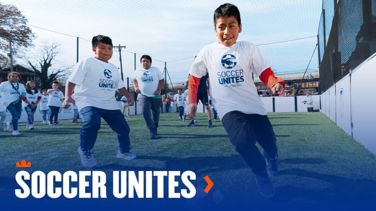 About Soccer Unites