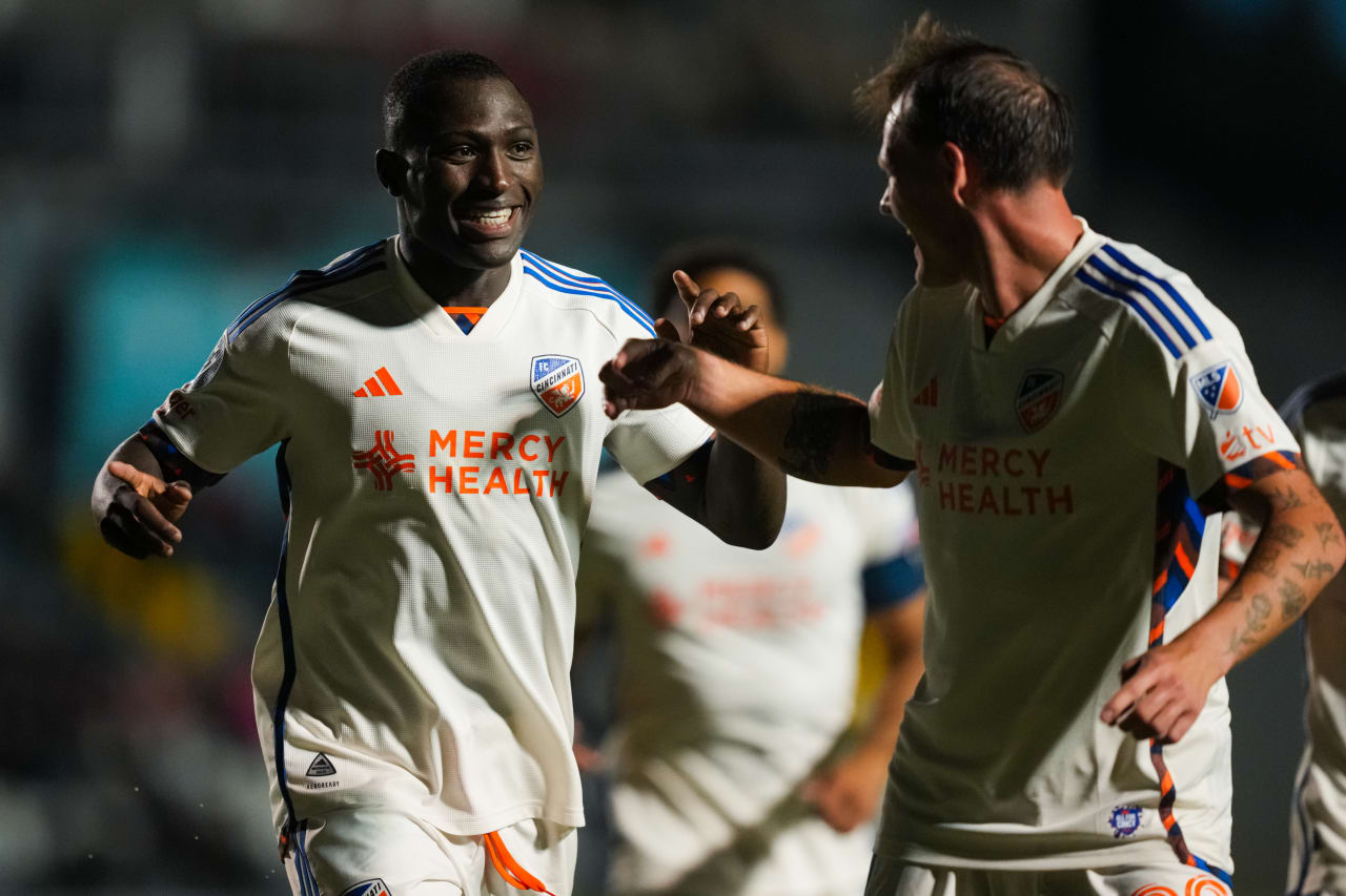 TEGUCIGALPA, HONDURAS - FEBRUARY 19: FC Cincinnati during a Concacaf Champions Cup match against FC Motagua on February 19, 2025 at Estadio Nacional in Tegucigalpa, Honduras.