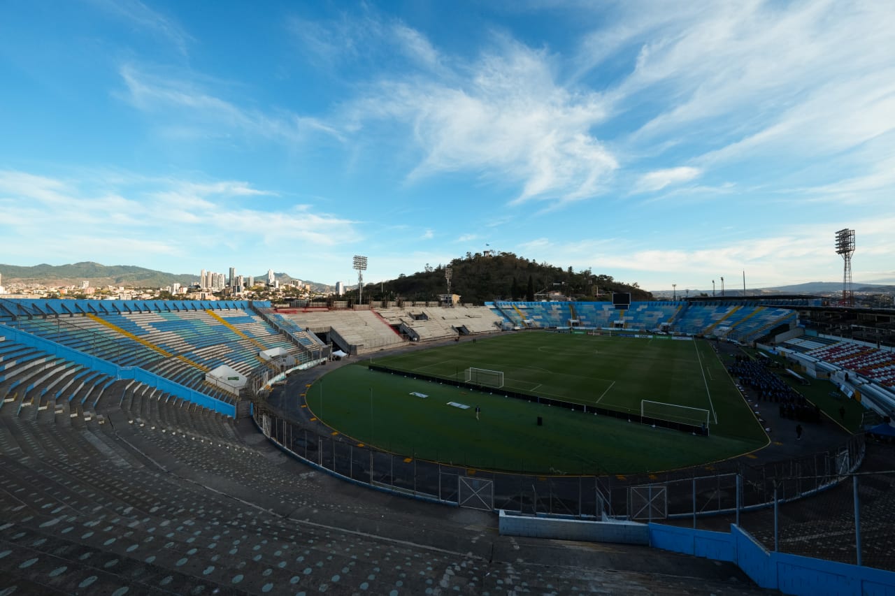 TEGUCIGALPA, HONDURAS - FEBRUARY 19: FC Cincinnati during a Concacaf Champions Cup match against FC Motagua on February 19, 2025 at Estadio Nacional in Tegucigalpa, Honduras.
