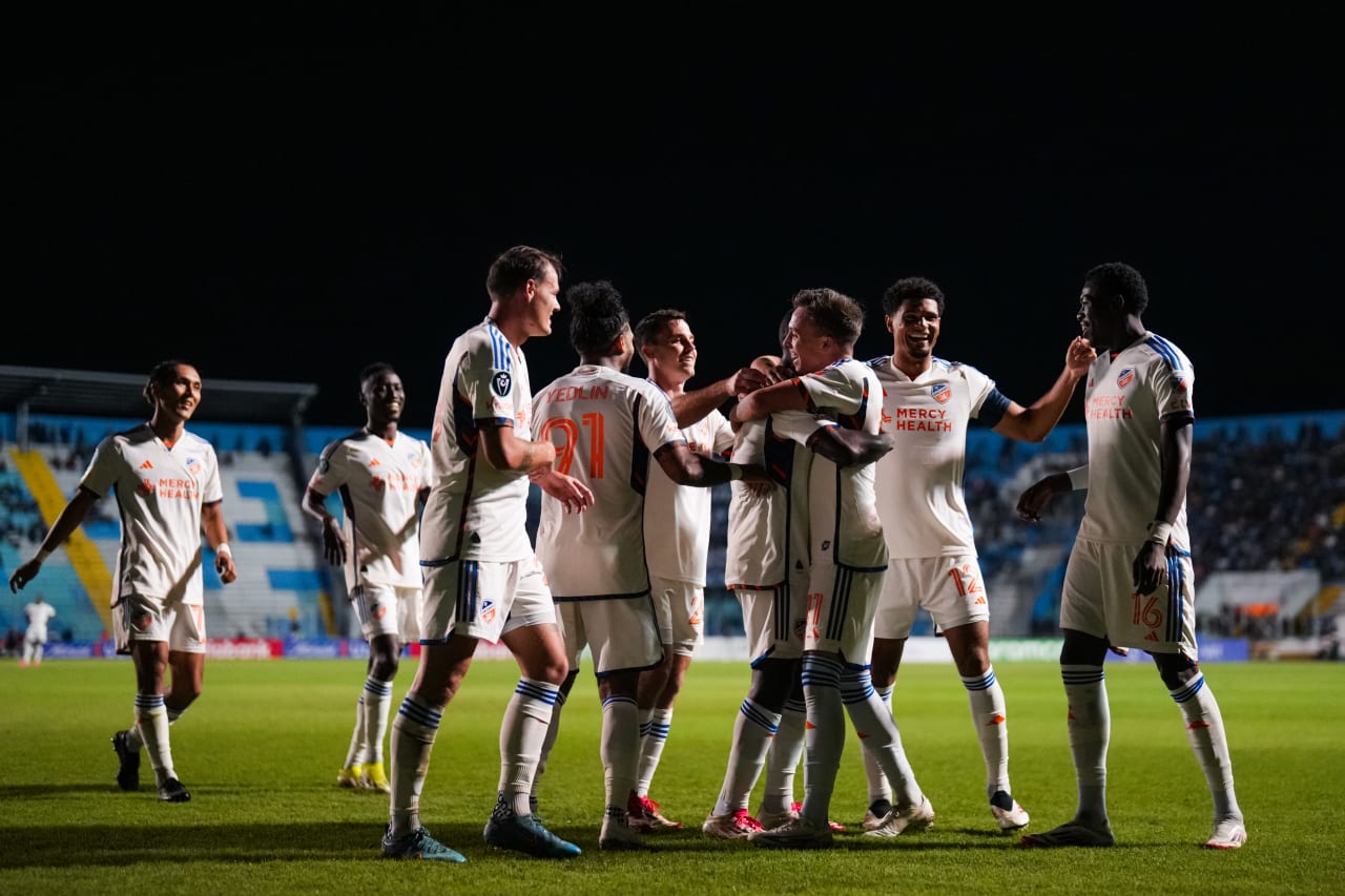TEGUCIGALPA, HONDURAS - FEBRUARY 19: FC Cincinnati during a Concacaf Champions Cup match against FC Motagua on February 19, 2025 at Estadio Nacional in Tegucigalpa, Honduras.
